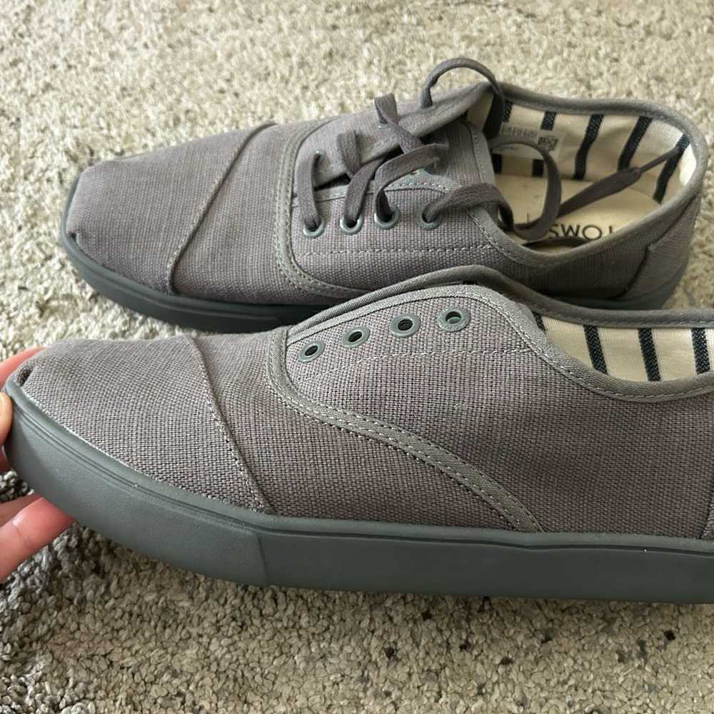 TOMS Men's Charcoal Canvas Sneakers